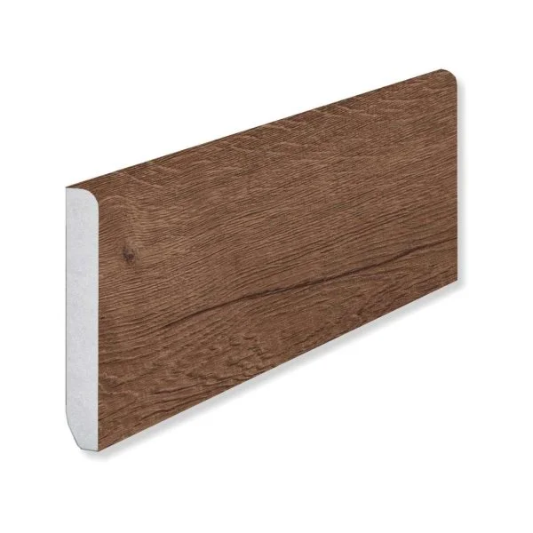 Кварцевый плинтус Fargo 81996-6 Дуб Южная Ночь градиент 80х11х2200 мм в Каменске-Уральском