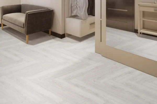 Виниловый пол Floor Factor Herringbone White Smoke Oak в Каменске-Уральском