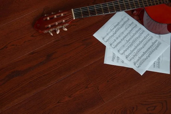 Массивная доска Аmber Wood Дуб шоколад браш лак 18*120*300-1800 мм в Каменске-Уральском