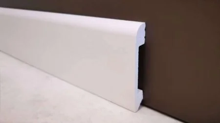 Плинтус Solid UHD 05/80 (80х13х2400 мм) в Каменске-Уральском