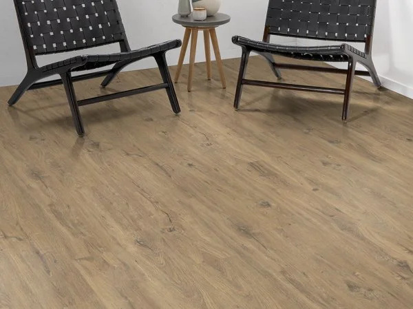 Ламинат Egger PRO 8/33 Дуб Ла-Манча EPL018 в Каменске-Уральском