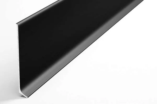 Алюминиевый плинтус Bonkeel ПЛ100 515л Черный (95,1х11,2х2500мм) в Каменске-Уральском