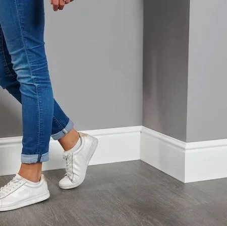 Плинтус NMC Wallstyl FL17 (170х18х2000 мм) в Каменске-Уральском