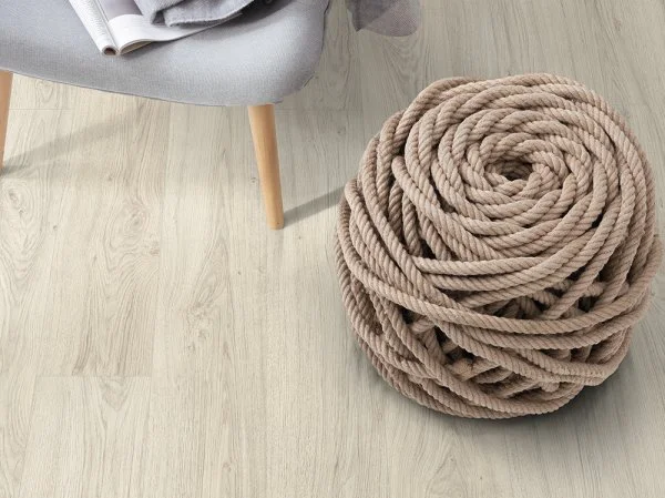 Ламинат Egger PRO 10/33 4V Дуб Азгил белый EPL153 в Каменске-Уральском