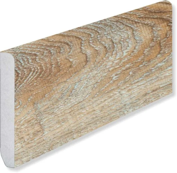 Кварцевый плинтус Fargo 366-2B Дуб Карамельный градиент 80х11х2200 мм в Каменске-Уральском