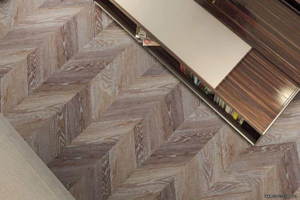 Пробковое покрытие CorkStyle Chevron Brown (1235*305*6 мм) HC в Каменске-Уральском