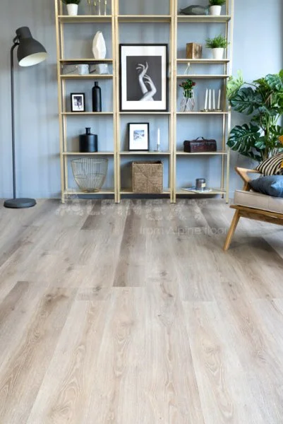 Кварц-виниловая плитка Alpine Floor Ultra Клен Насыщенный ЕСО 5-20 2 мм. 34 класс в Каменске-Уральском